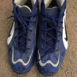Nike Men’s Sneakers in ok condition.